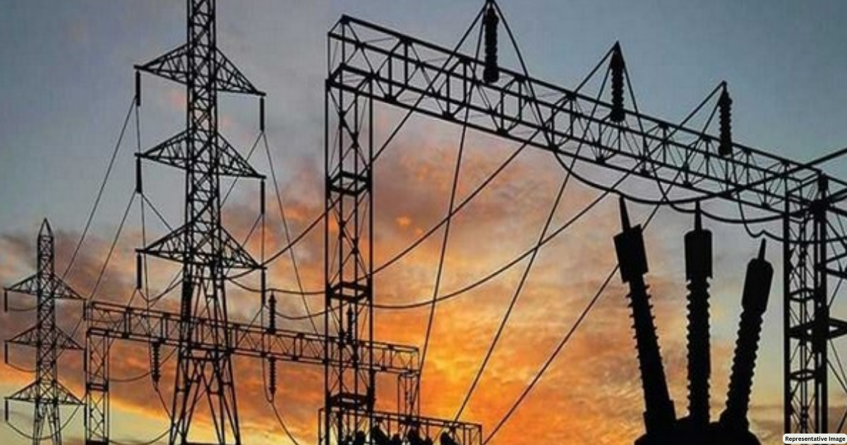 Pakistan: Electricity tariff to be increased by PKR 3.28 per unit